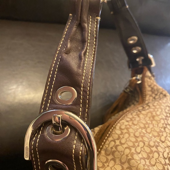 Coach Signature Vintage Logo Suede Hobo Bag - Picture 6 of 8